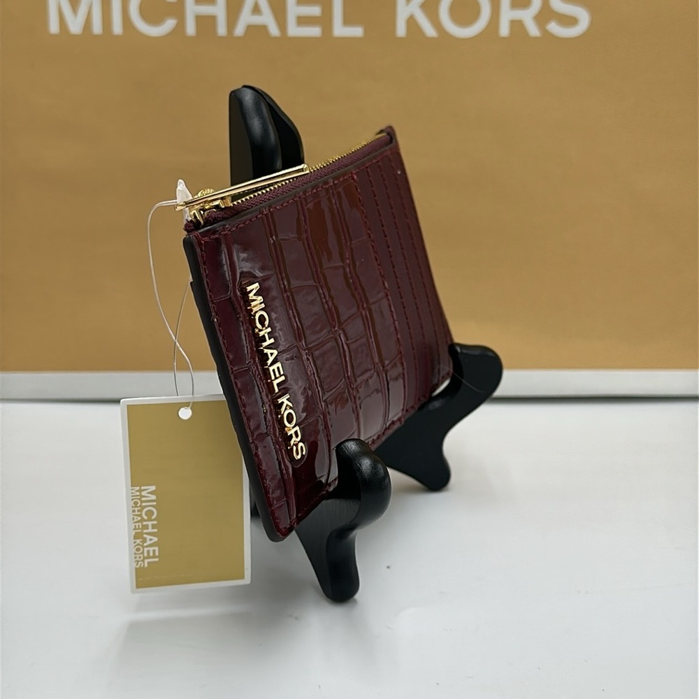 MICHAEL KORS JET SET TRAVEL MEDIUM TZ CARD CASE IN OXBLOOD - Picture 6 of 10